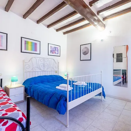 アパート Guesthost - Cozy Near Lanfranchi Stadium *